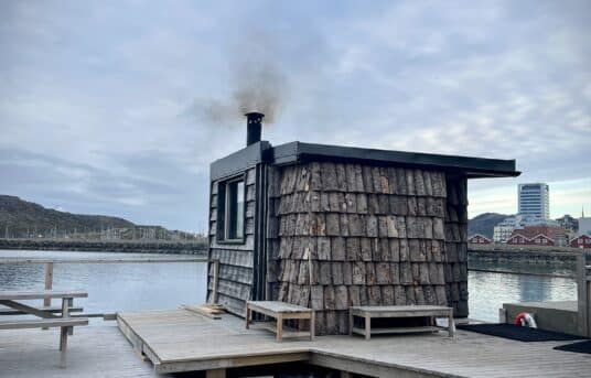 Havbad og badstue vel gjennomført!