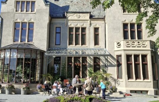 Flott tur til vakre Gamlehaugen